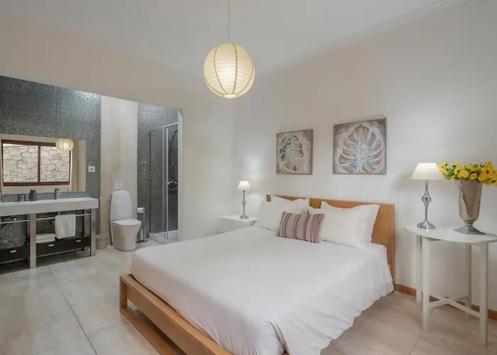 Areal - By An Island