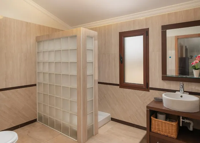 Areal - By An Island * Porto Santo